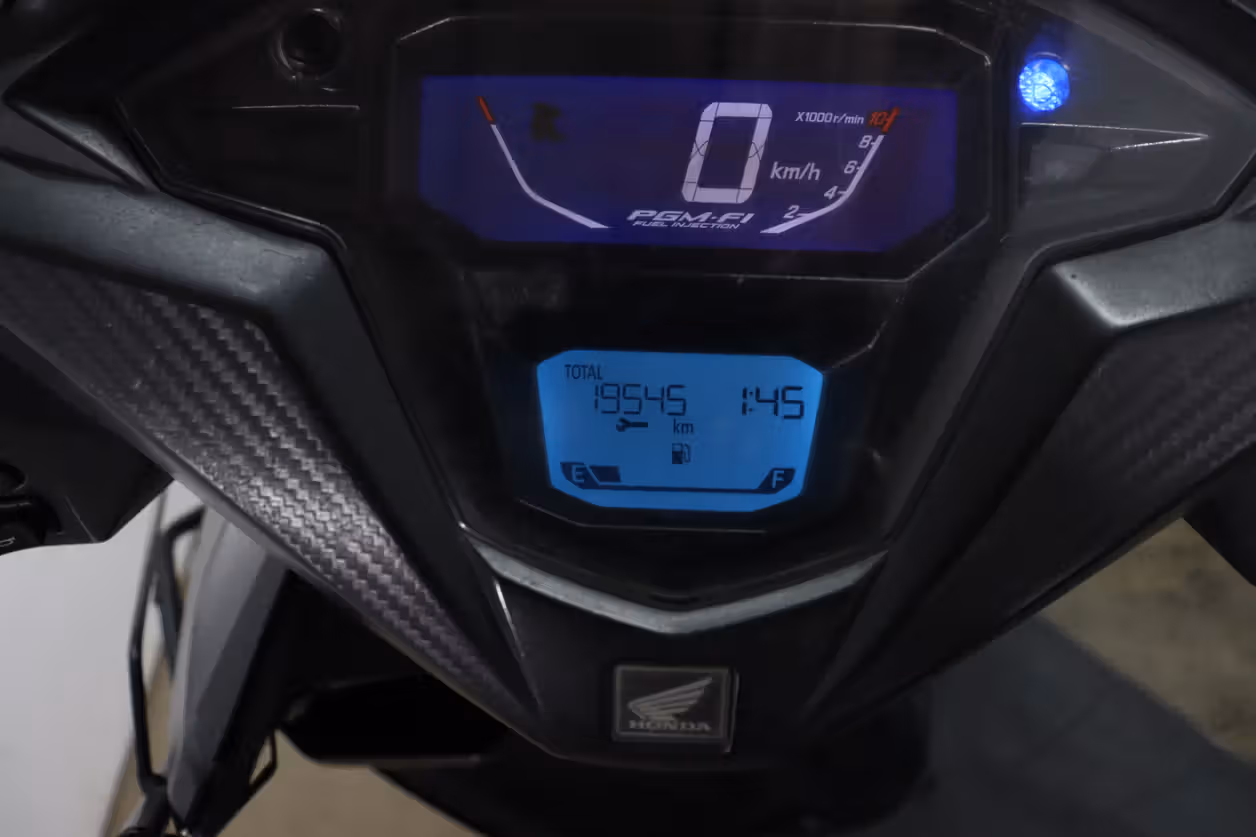 Honda DIO 125 DLX