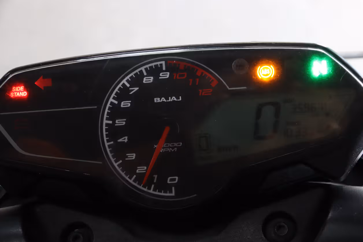 Bajaj Pulsar N160 Single Channel