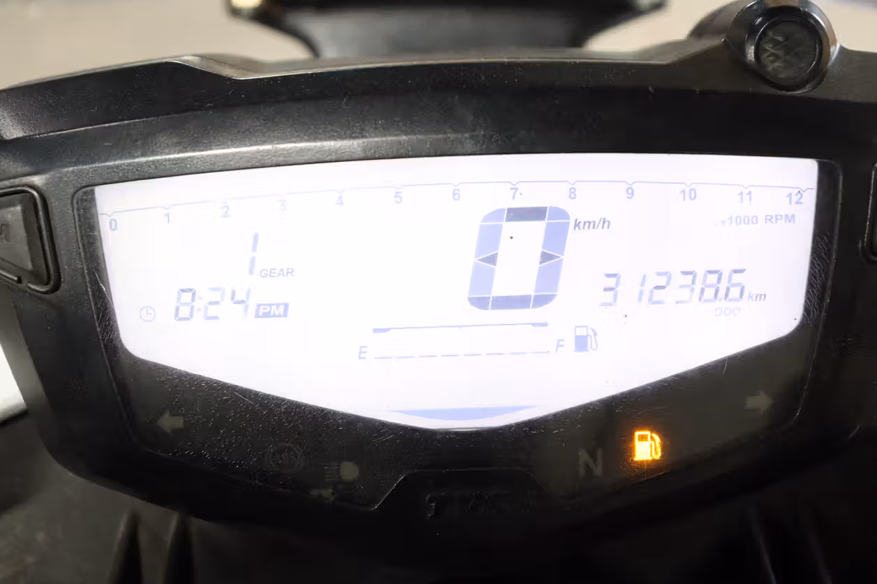 TVS Apache RTR 200 4V
