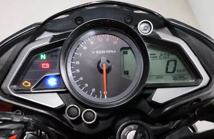 bajaj pulsar 2