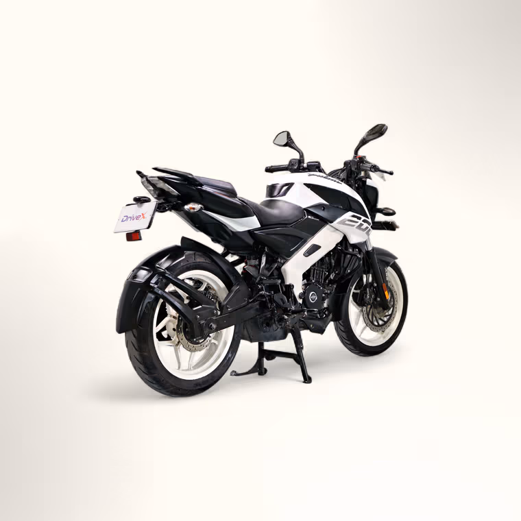 Bajaj Pulsar NS 200