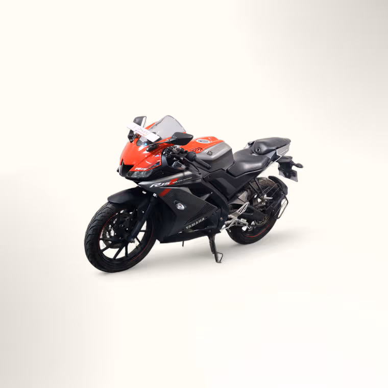 Yamaha R15 V4 STD