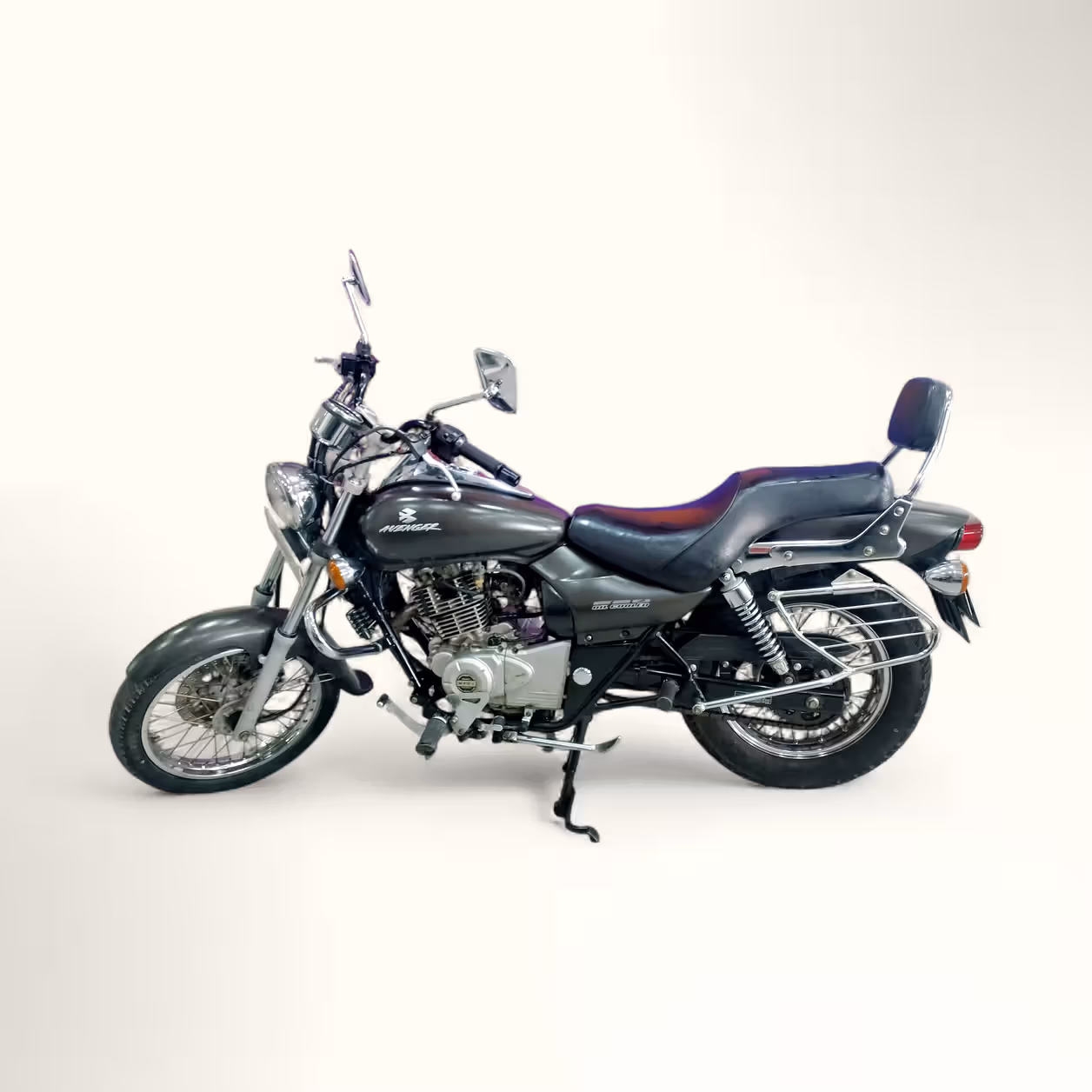 Bajaj Avenger Street 220