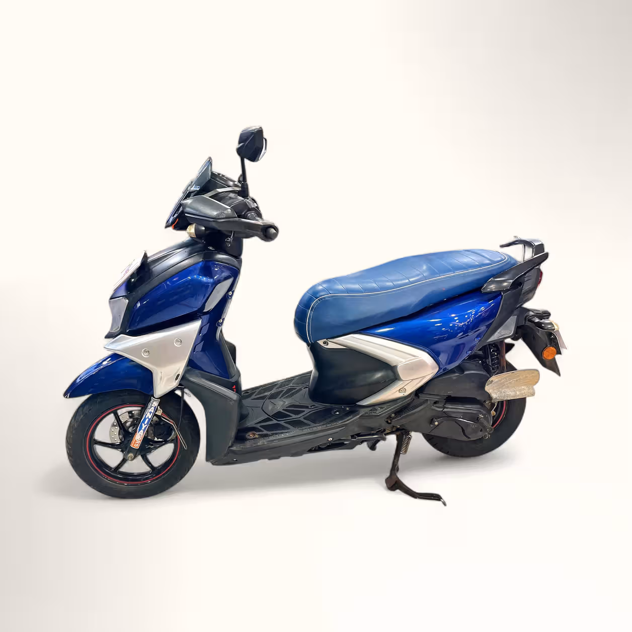 Yamaha Cygnus Ray ZR 125 Street Rally