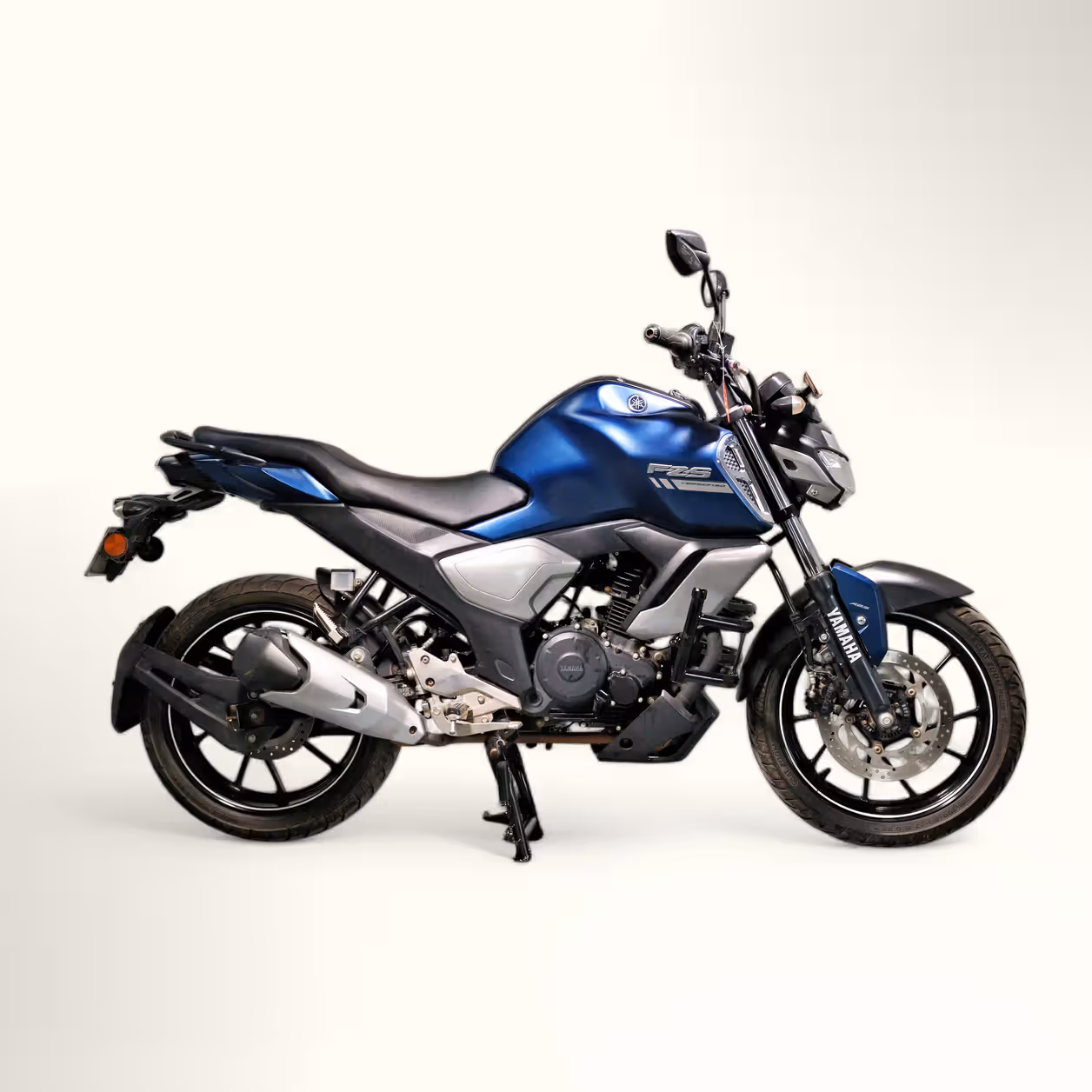 Yamaha FZS