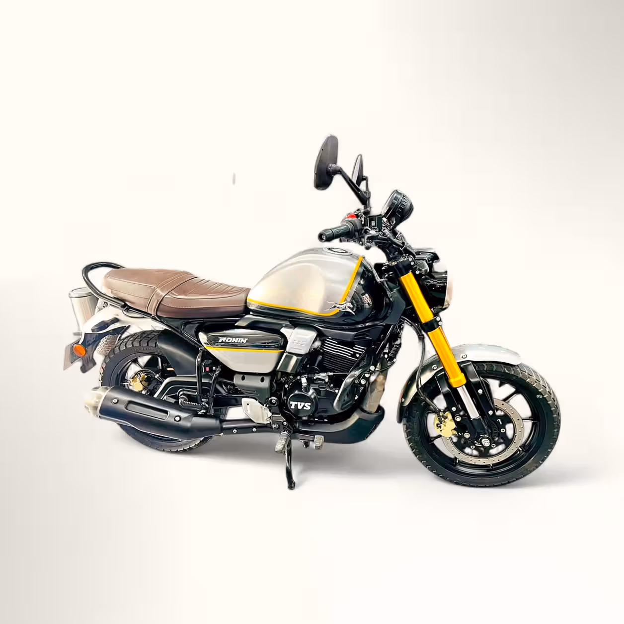 TVS Ronin Top