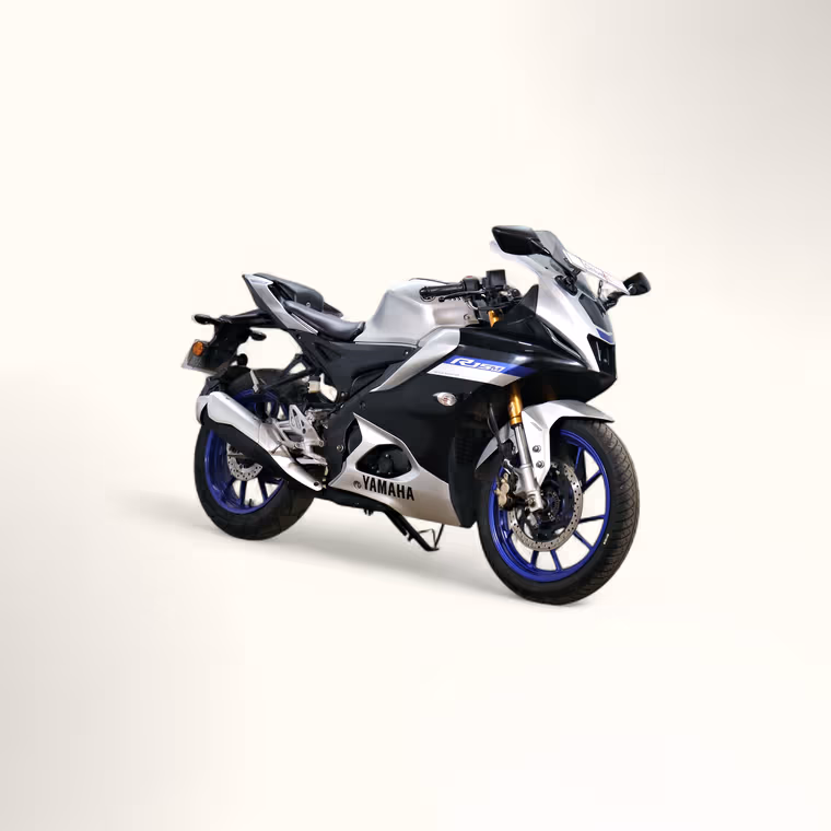 Yamaha R15M V3