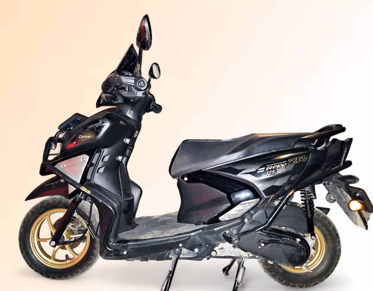 Yamaha Cygnus Ray ZR 125 Street Rally