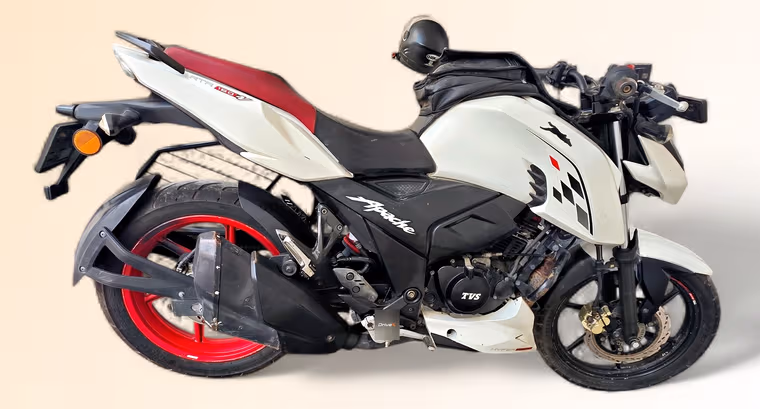 TVS Apache RTR 160 4V FI