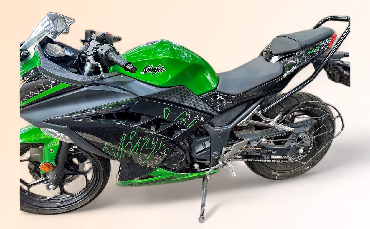 Kawasaki Ninja 300