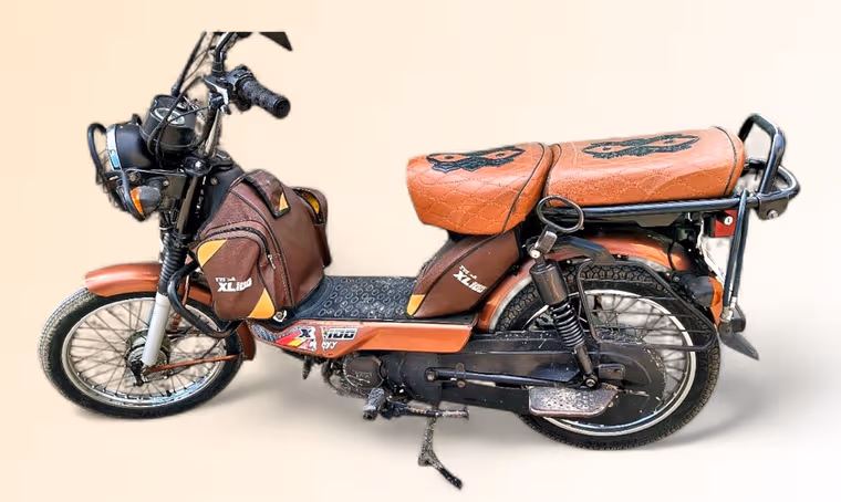 TVS XL 100 Heavy Duty