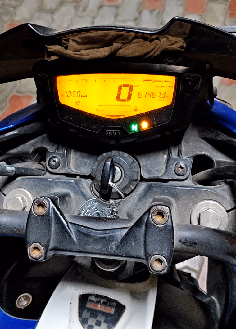 TVS Apache RTR 160 4V FI