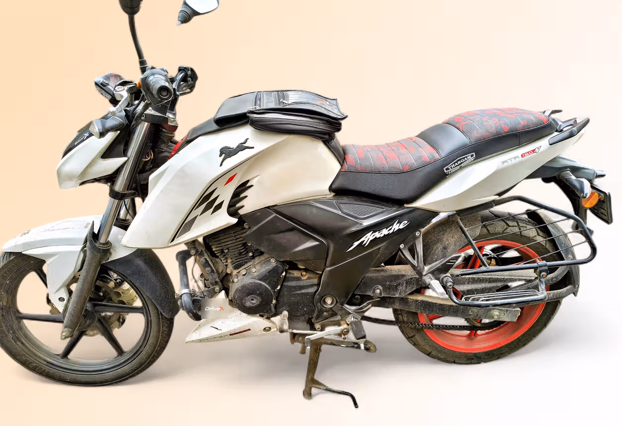 TVS Apache RTR 160 4V FI