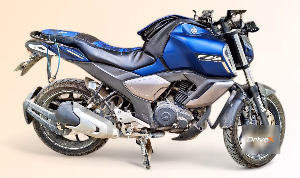 Yamaha FZS