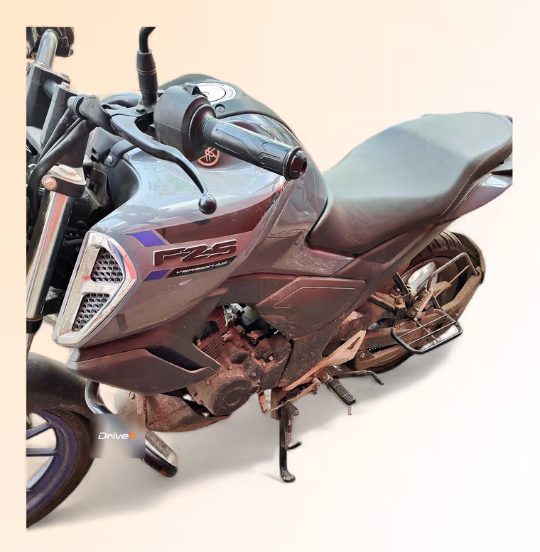 Yamaha FZS FI V4 STD