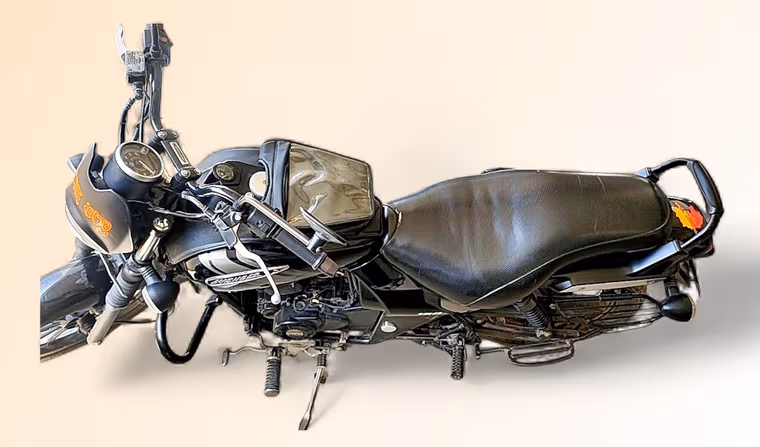 Bajaj Avenger Street 180