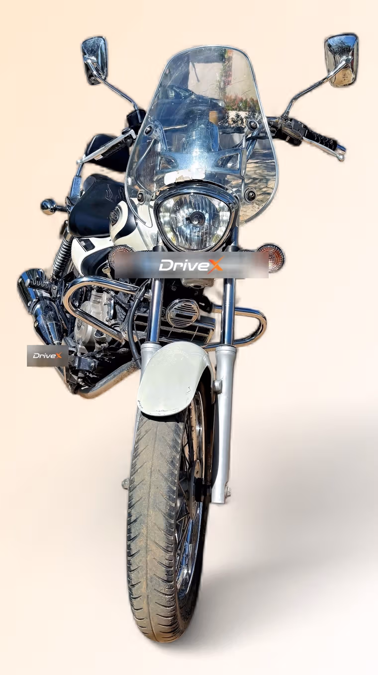 Bajaj Avenger Cruise 220 ABS