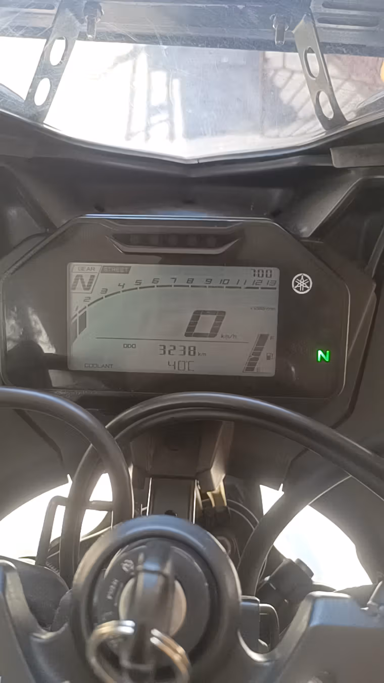 Yamaha YZF R15