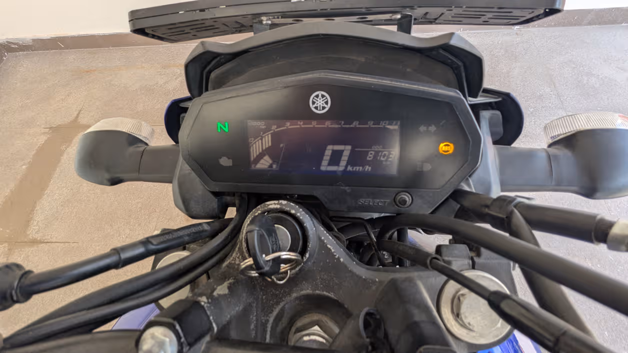 Yamaha FZ25