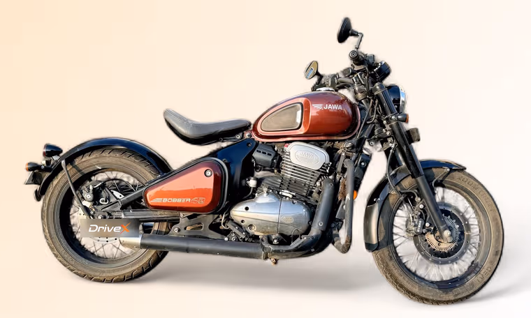 Jawa 42 Bobber Moonstone White