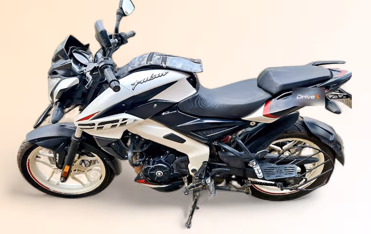 Bajaj Pulsar NS 200
