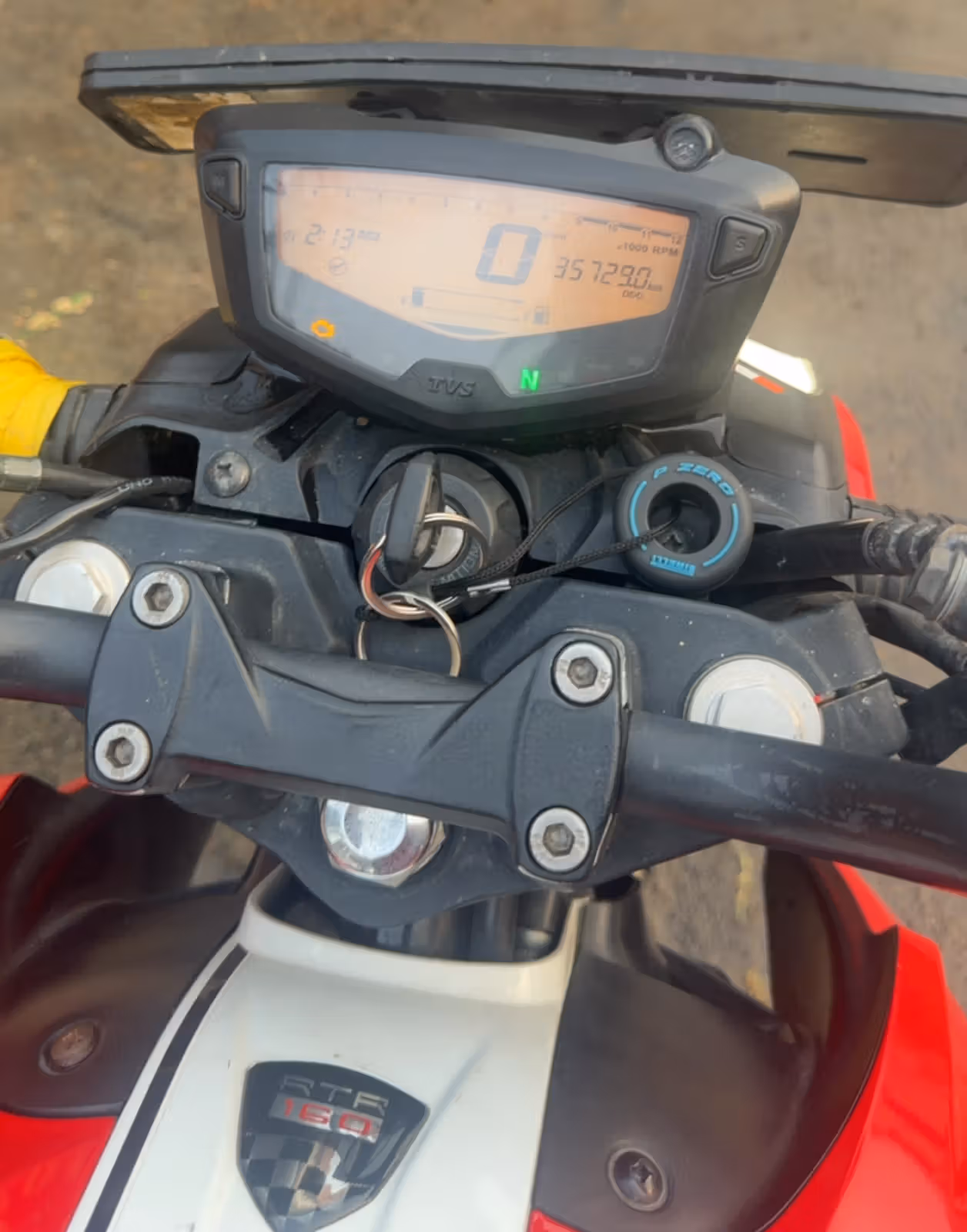 TVS Apache RTR 160 4V FI