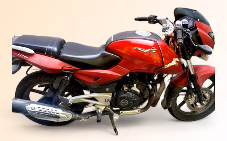 Bajaj Pulsar 180 Neon ABS