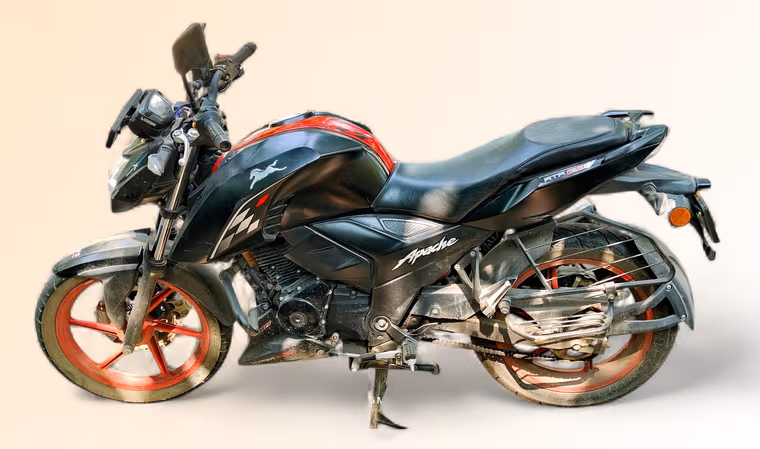 TVS Apache RTR 160 4V FI