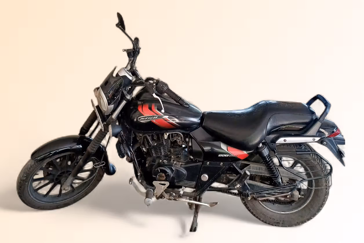 Bajaj Avenger Street 220
