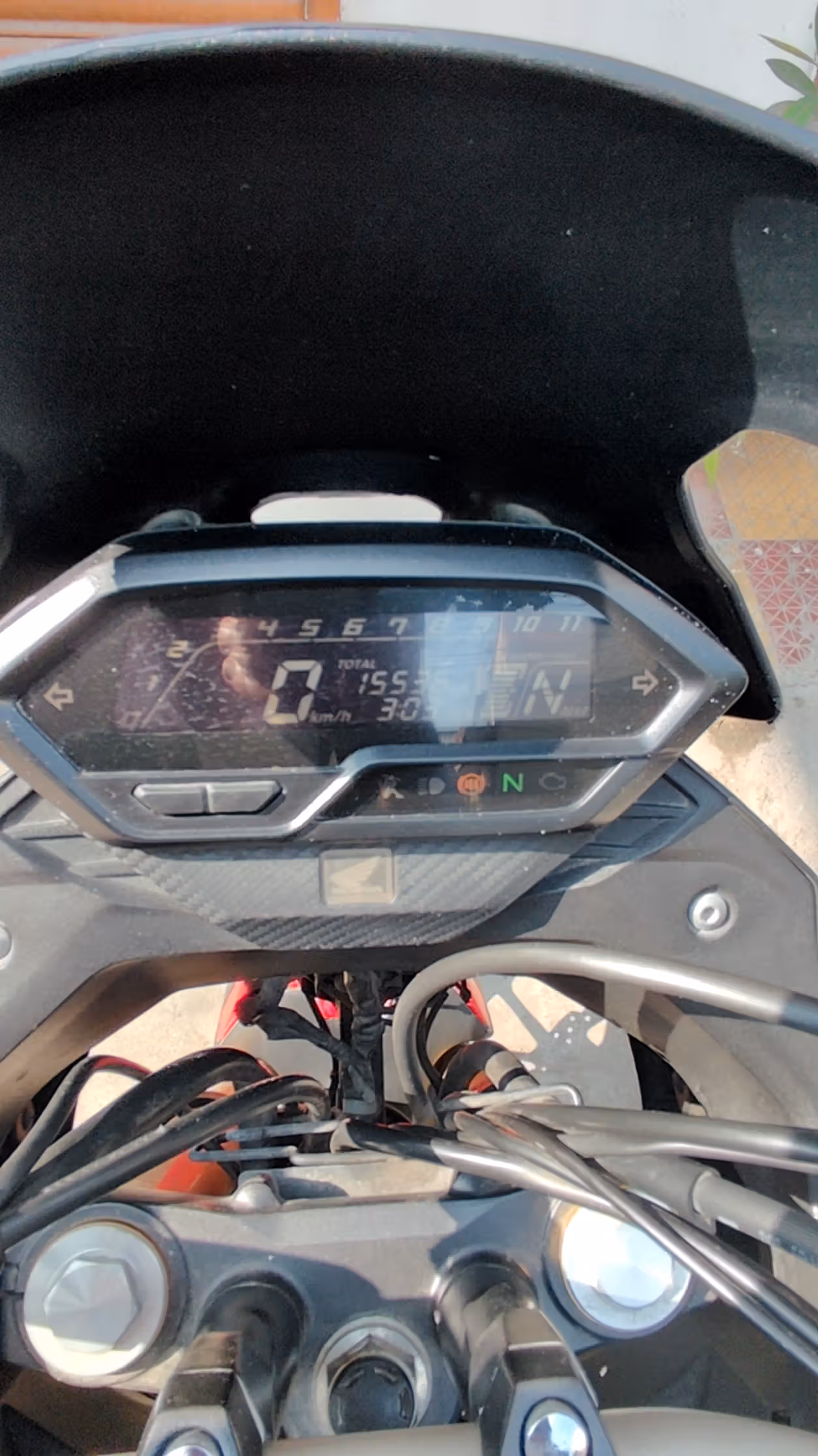 Honda CB200X DX