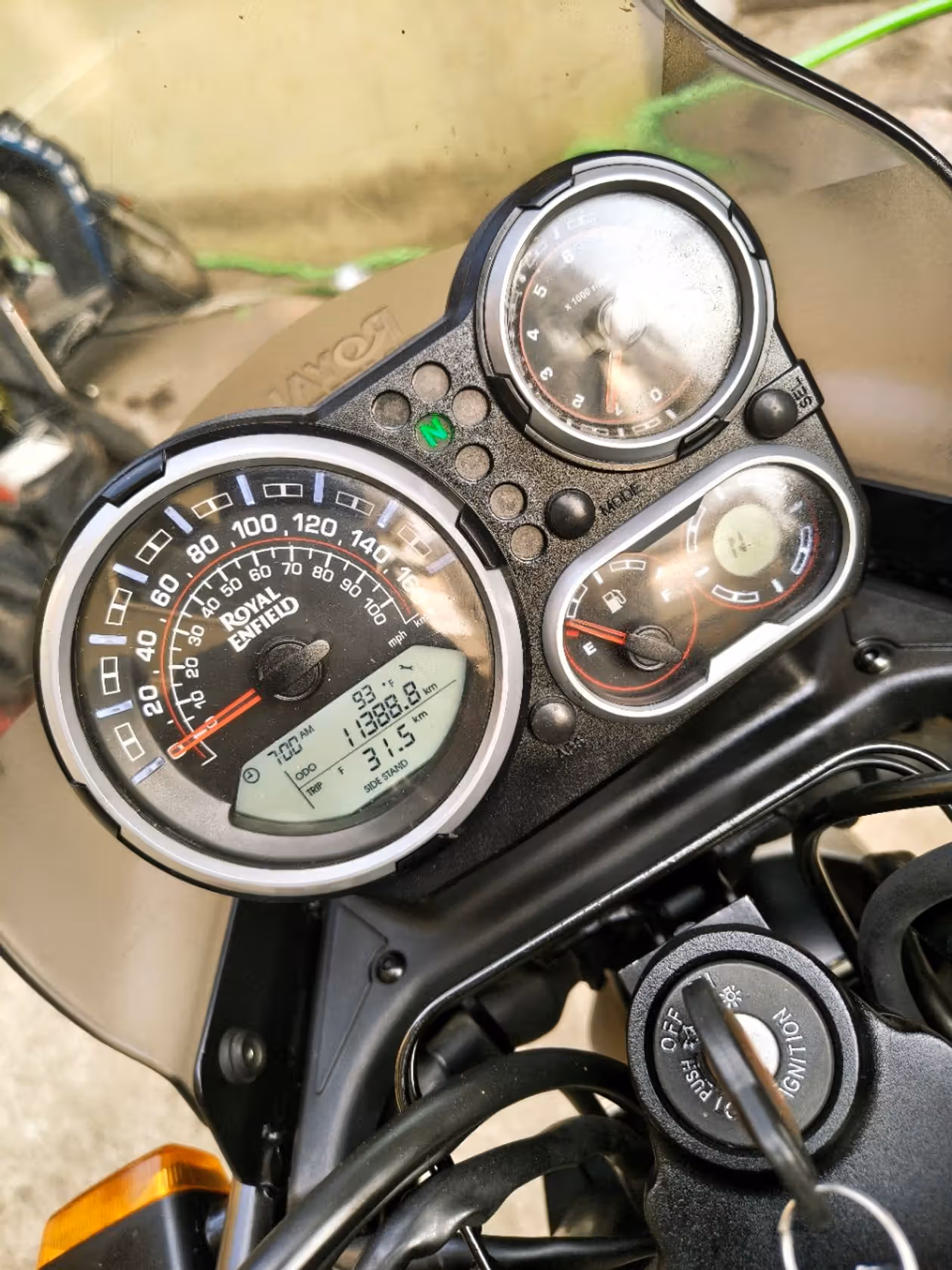 Royal Enfield Himalayan 410 FI ABS