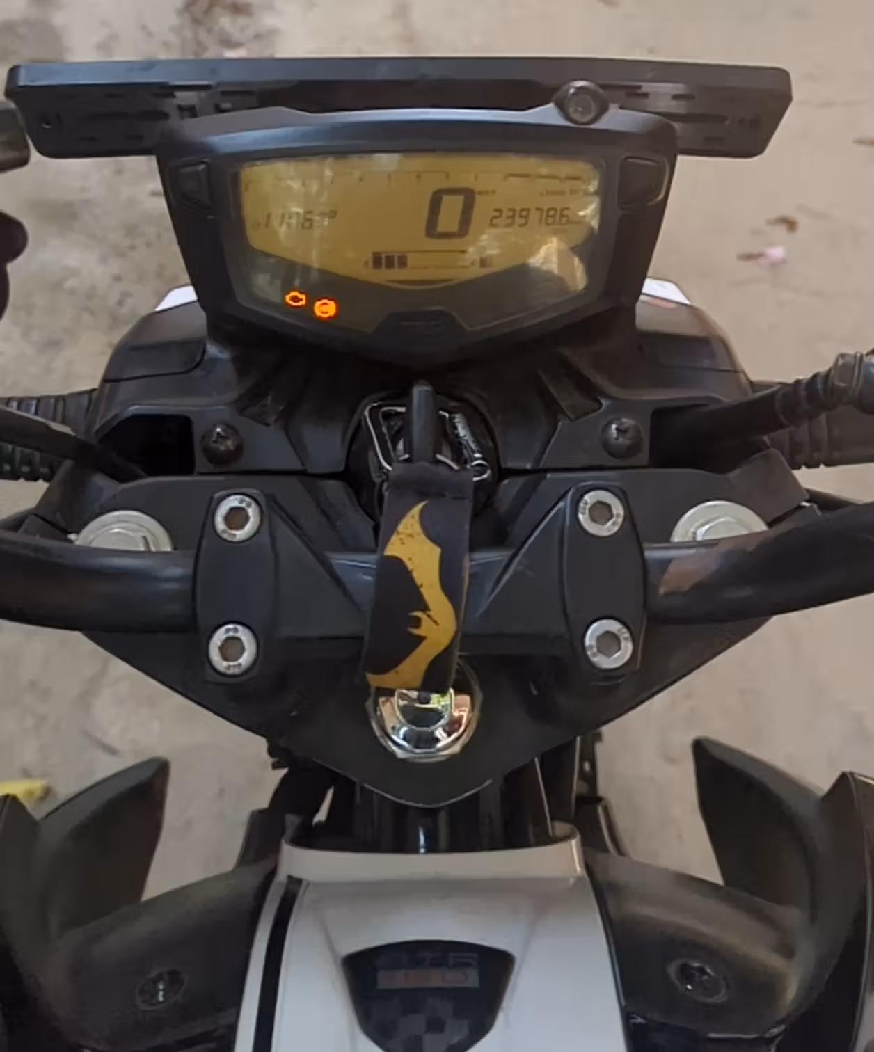 TVS Apache RTR 160 4V FI