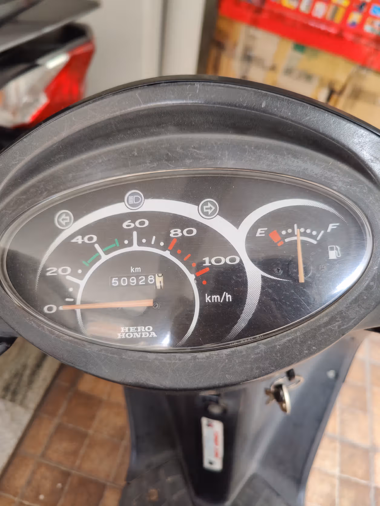 Hero Pleasure 100 Alloy