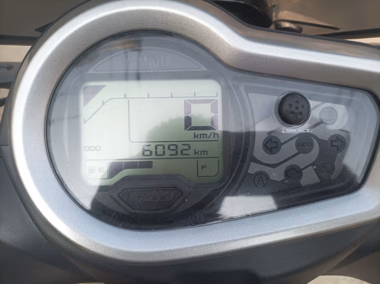 Yamaha Cygnus Ray ZR 125 Street Rally