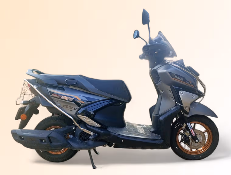 Yamaha Cygnus Ray ZR 125 Street Rally