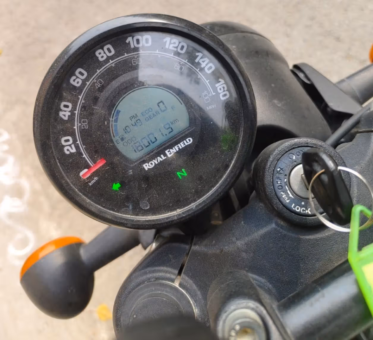 Royal Enfield Hunter 350 Base