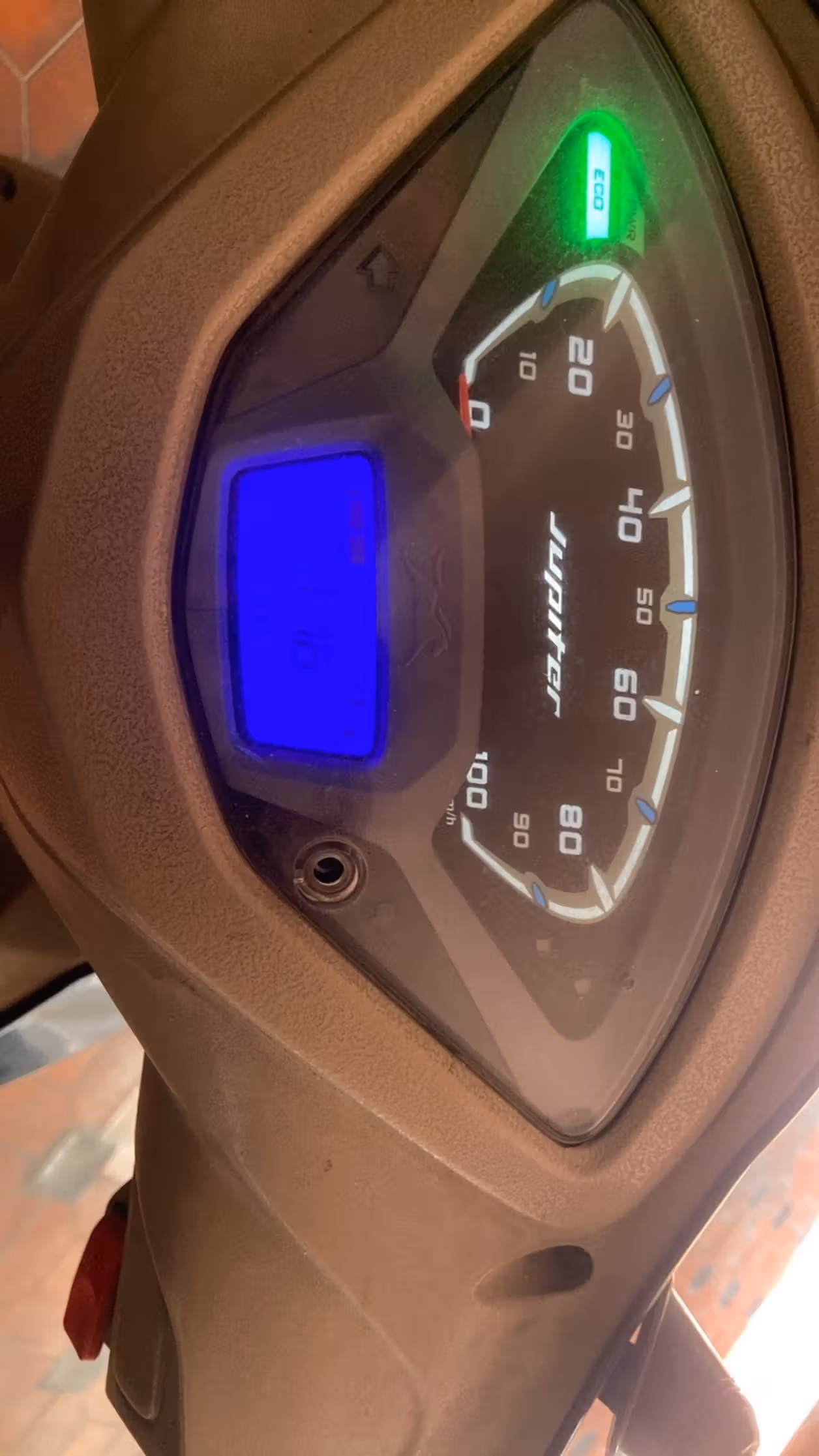 TVS Jupiter 110 Grande Drum