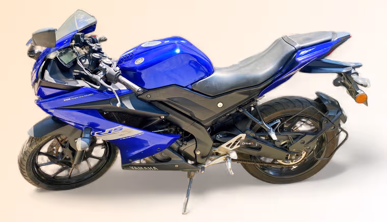 Yamaha YZF R15 S