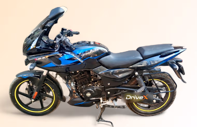 Bajaj Pulsar 220F