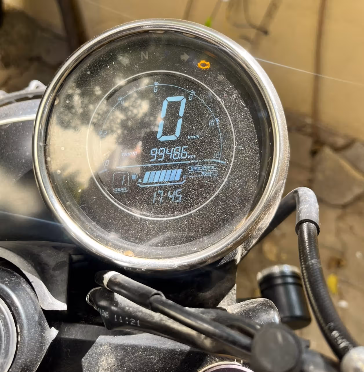 Yezdi Scrambler Yelling Yellow