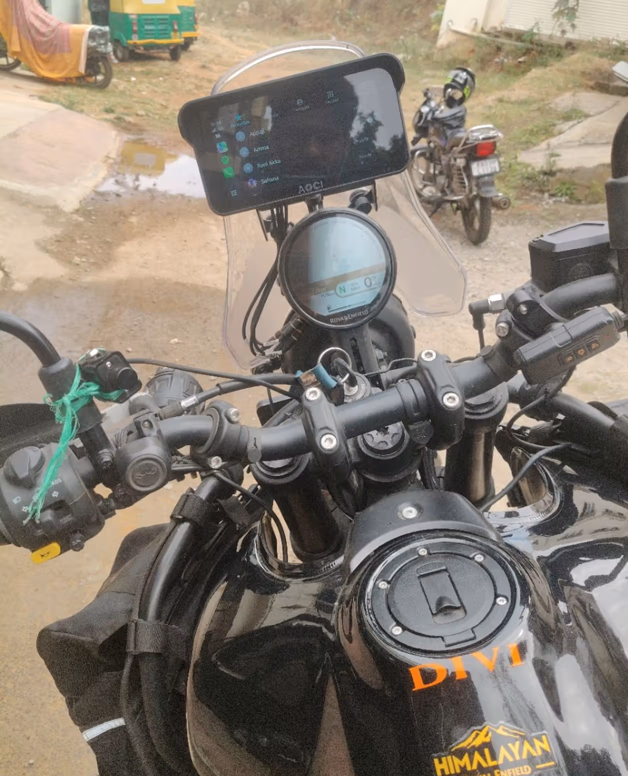Royal Enfield Himalayan 410 FI ABS