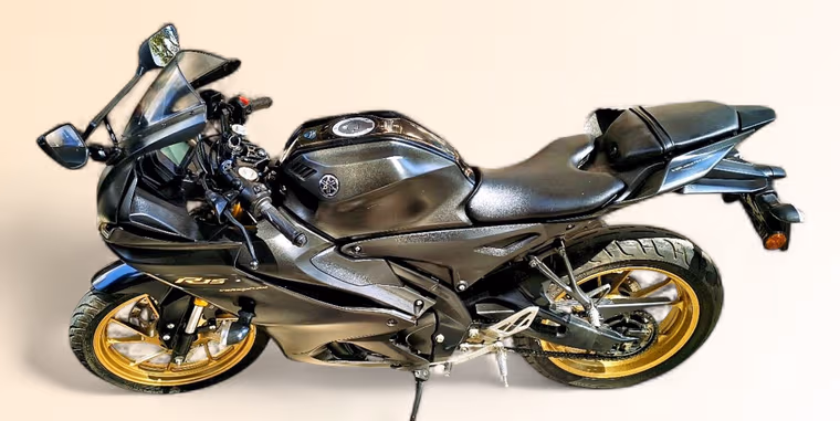Yamaha YZF R15
