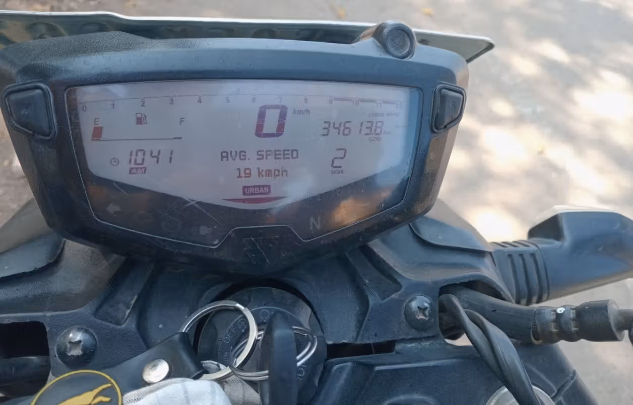 TVS Apache RTR 160 4V FI