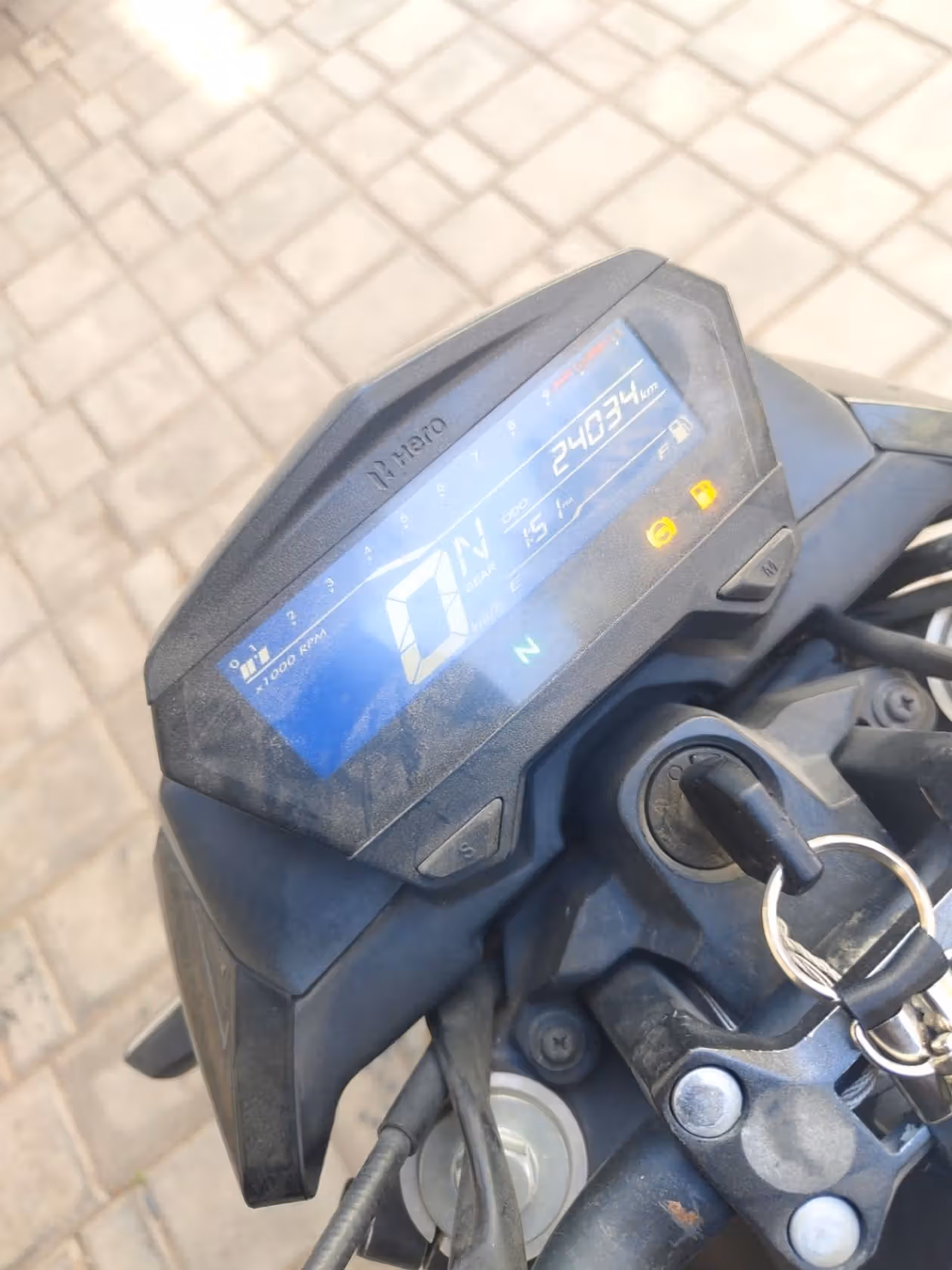 Hero Xtreme 160R Dual Disc