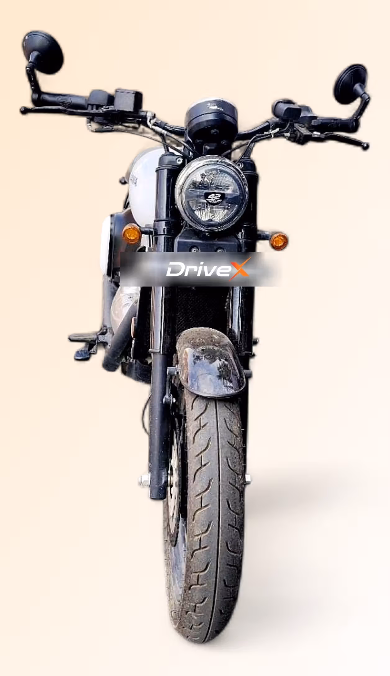 Jawa 42 Bobber Moonstone White