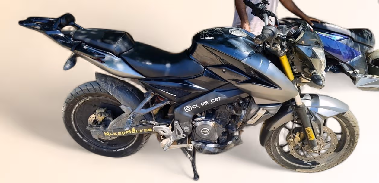 Bajaj Pulsar NS 200