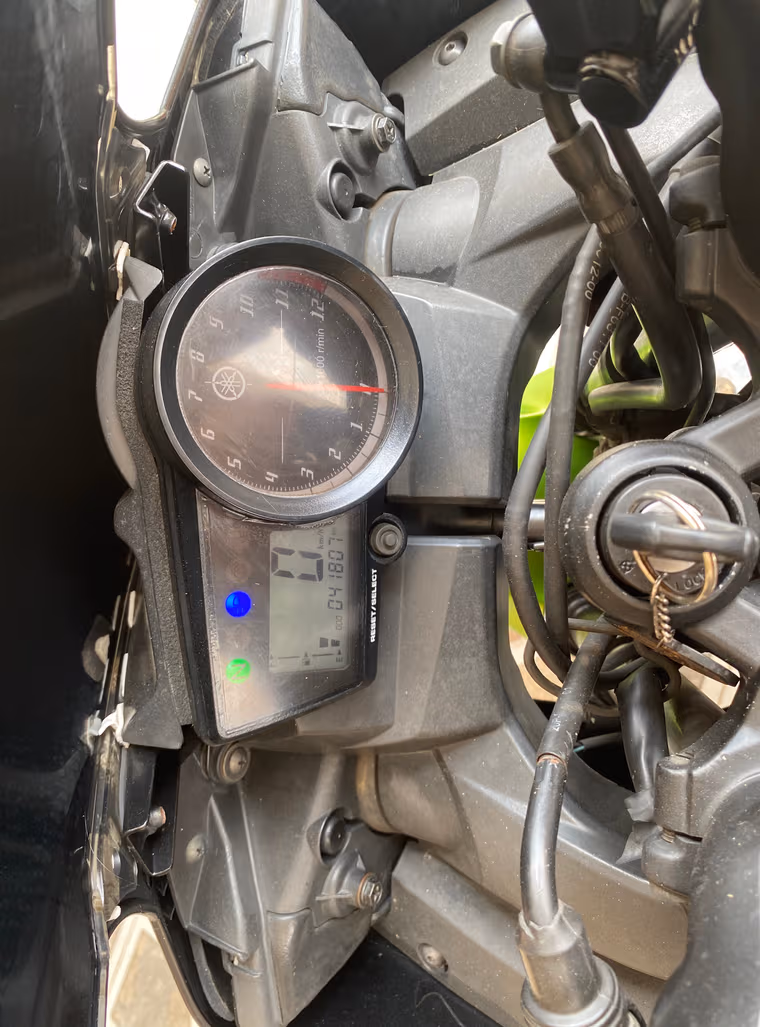 Yamaha YZF R15 S