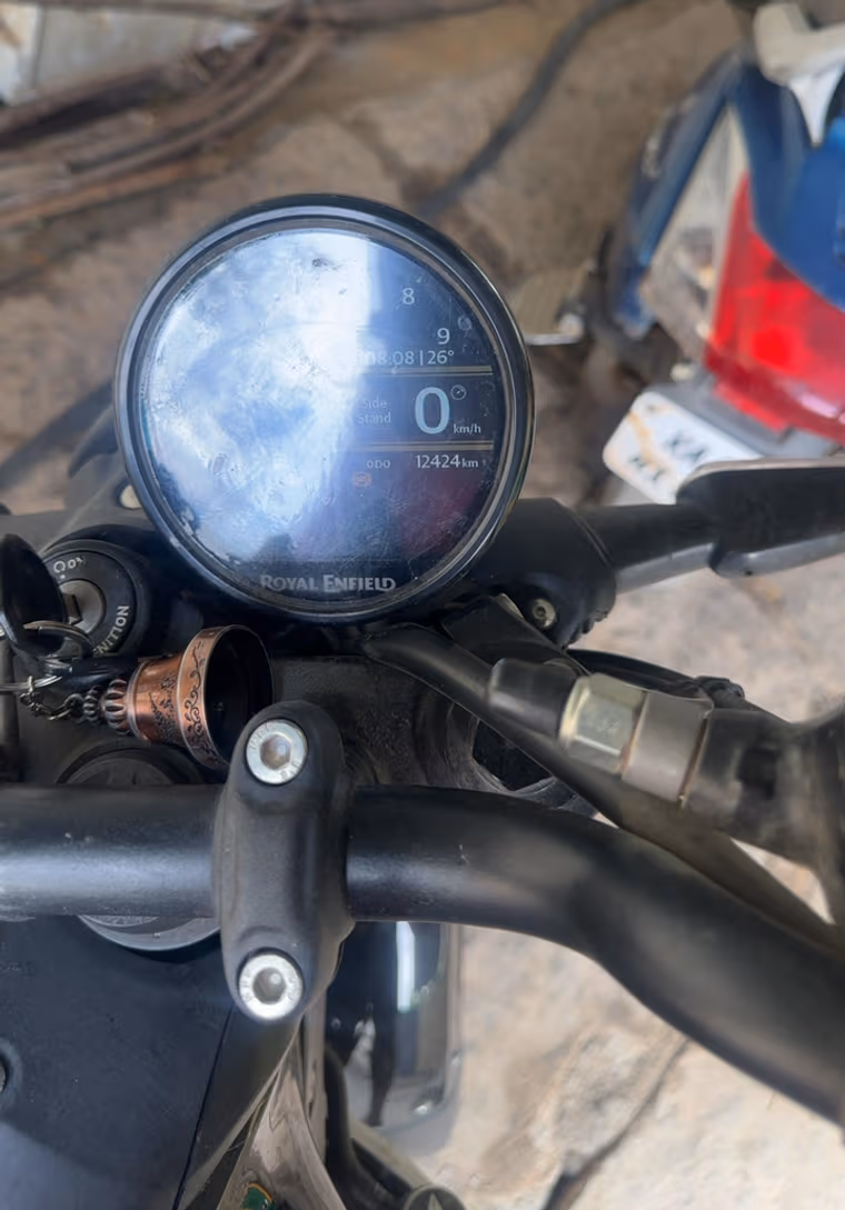 Royal Enfield Guerrilla 450 Analogue