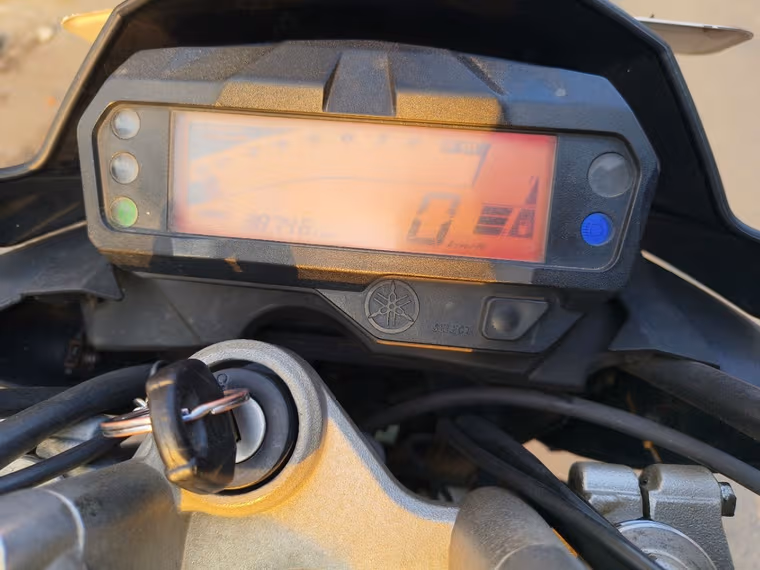 Yamaha FZS