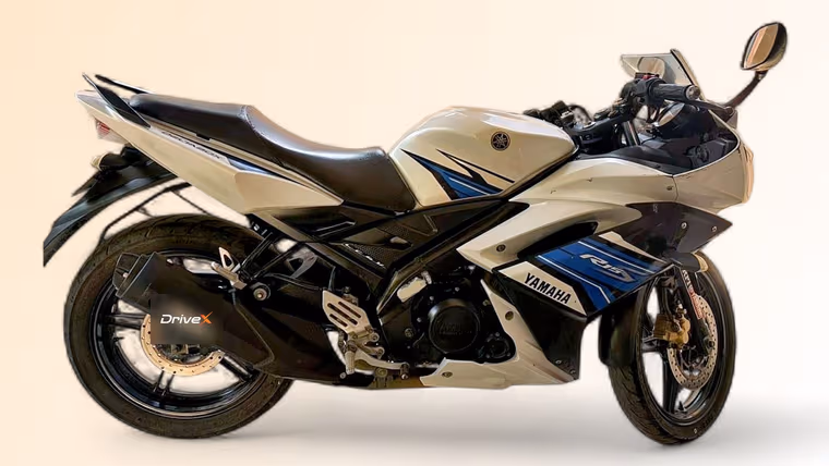 Yamaha YZF R15 S